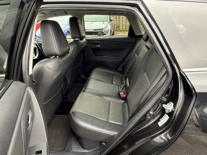 2025 Toyota Auris
