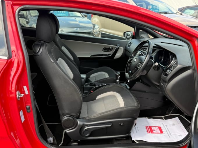 2025 Kia Proceed