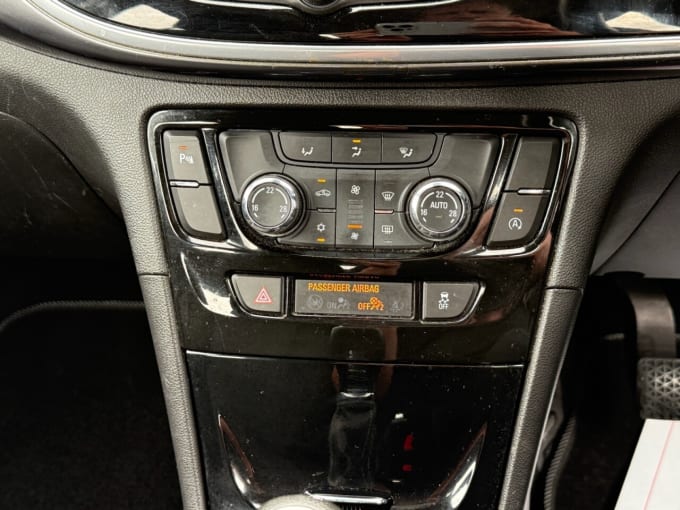 2025 Vauxhall Mokka X