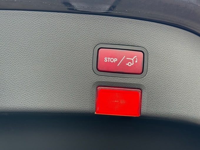 2025 Mercedes-benz Cla