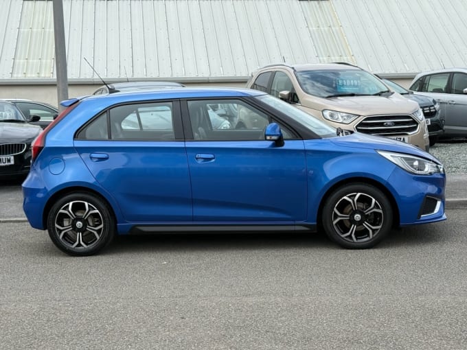2025 Mg Mg3