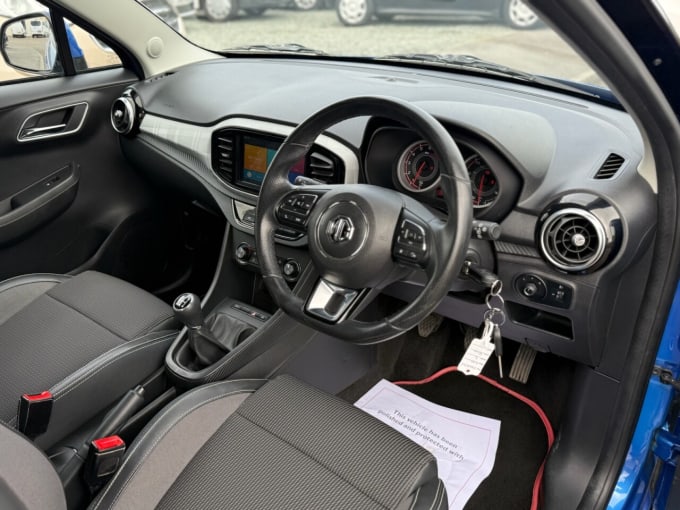 2025 Mg Mg3