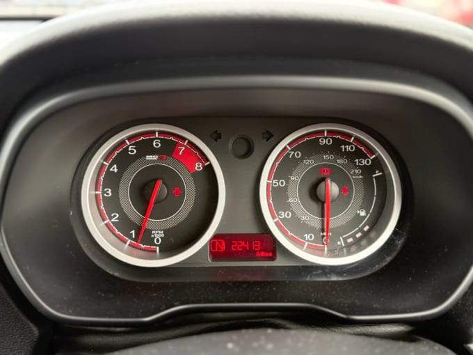 2025 Mg Mg3