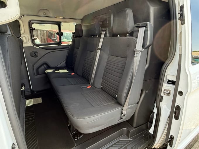 2025 Ford Transit Custom