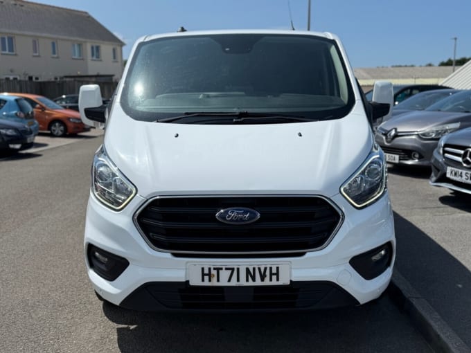 2025 Ford Transit Custom