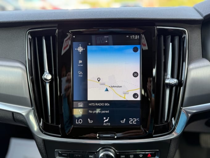 2025 Volvo V90
