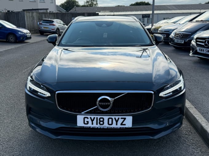 2025 Volvo V90