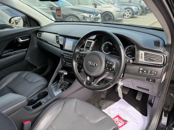 2025 Kia Niro