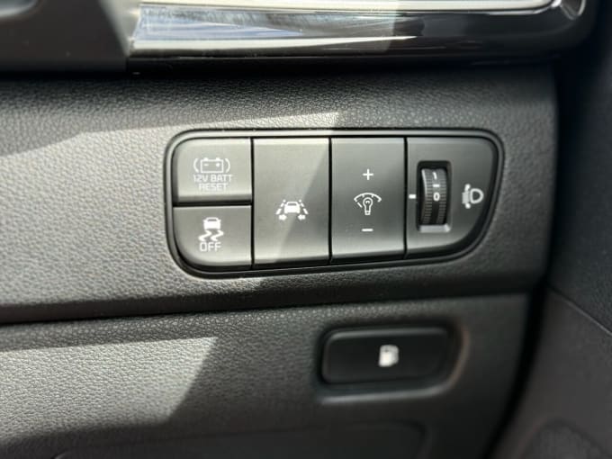 2025 Kia Niro