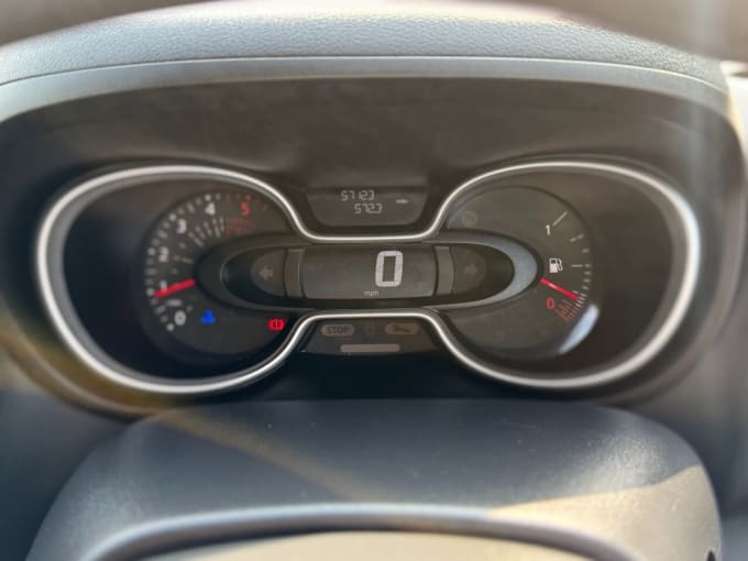 2025 Renault Trafic