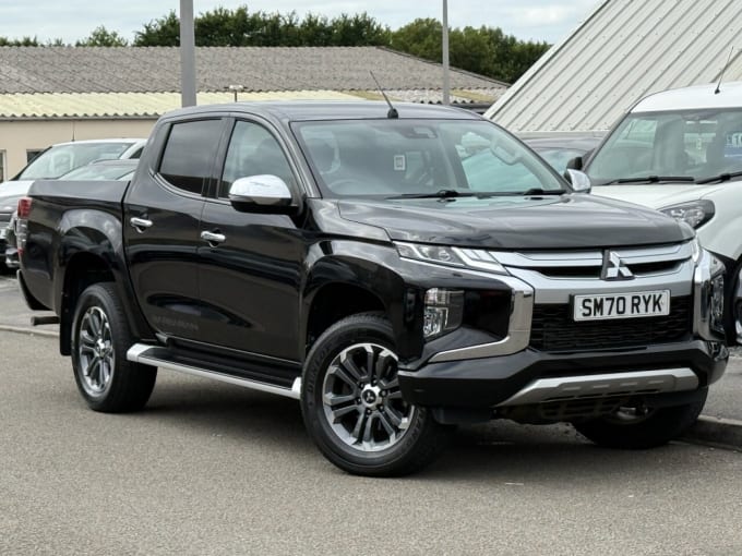 2025 Mitsubishi L200