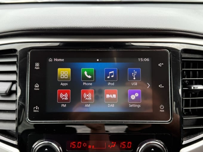 2025 Mitsubishi L200