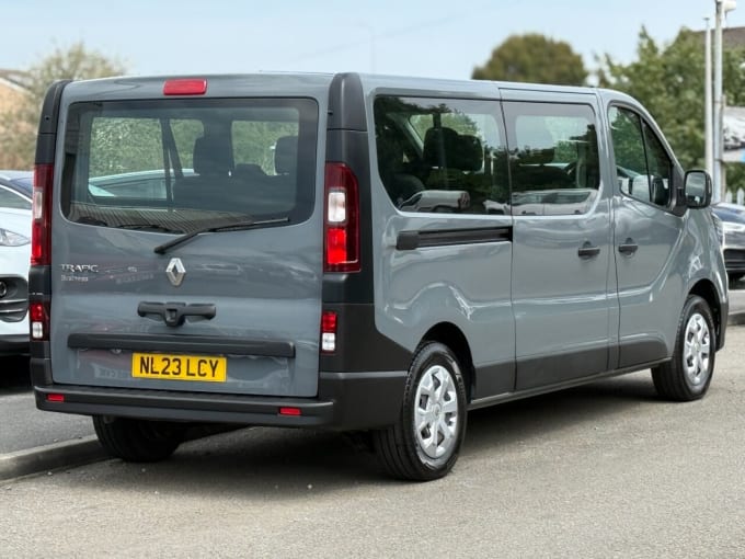 2025 Renault Trafic
