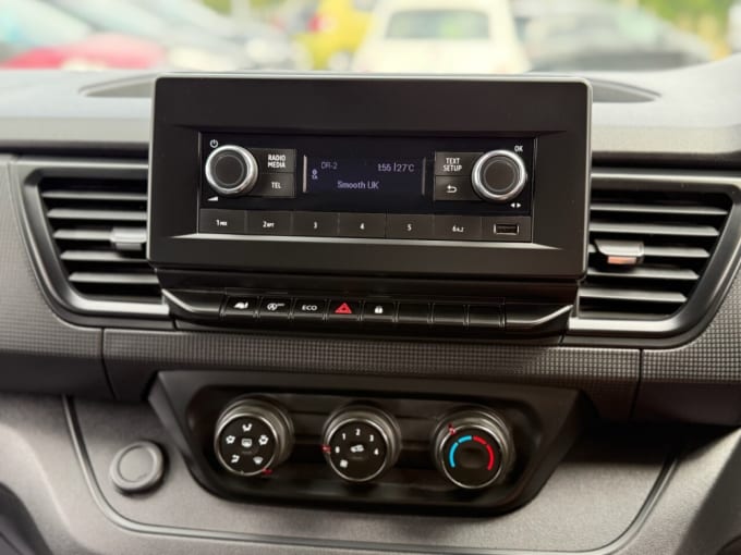 2025 Renault Trafic