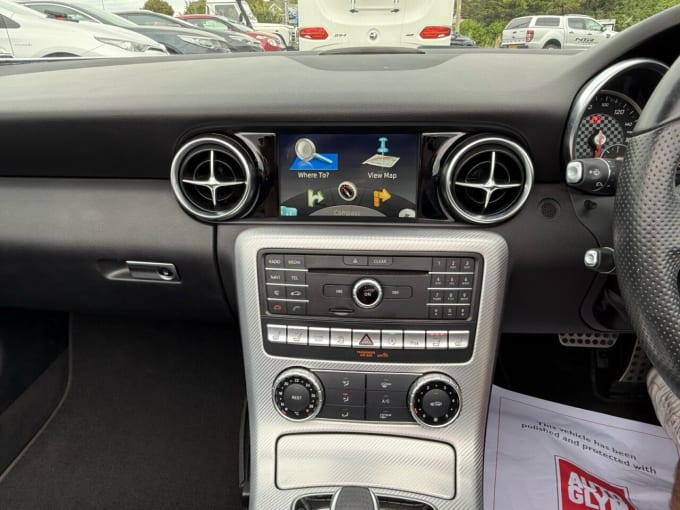 2025 Mercedes-benz Slc