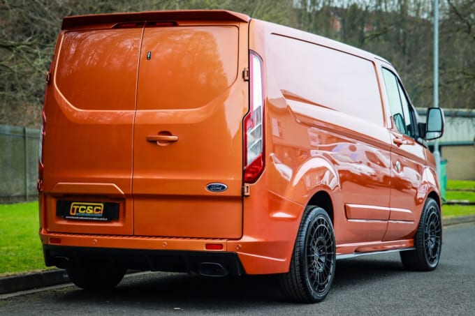 2025 Ford Transit Custom