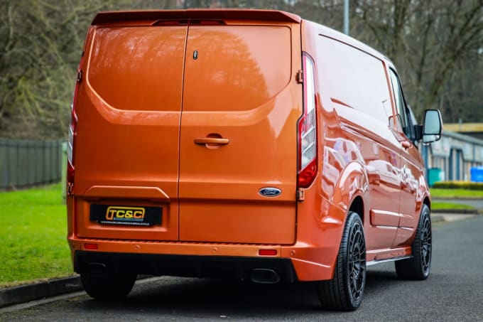 2025 Ford Transit Custom