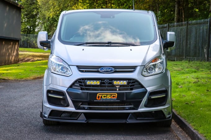 2024 Ford Transit Custom