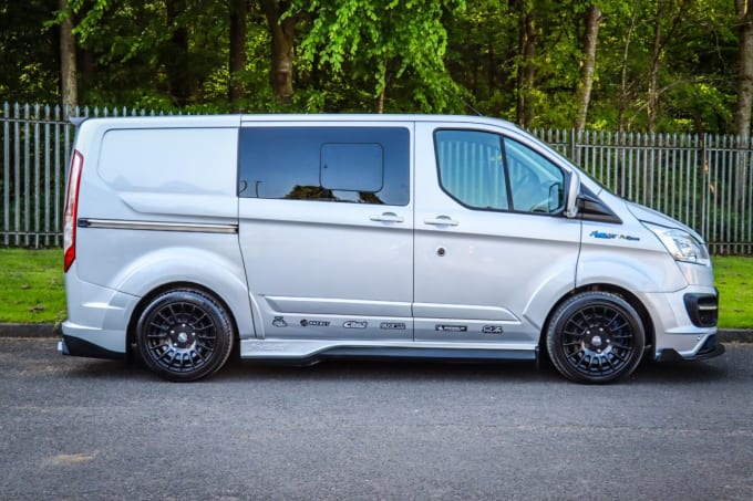 2024 Ford Transit Custom