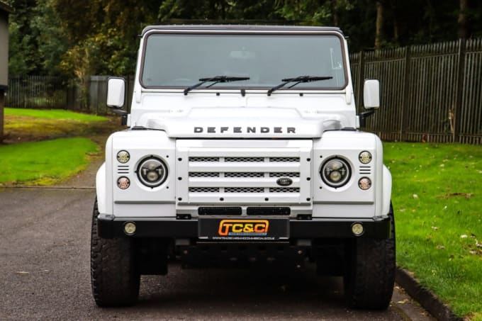 2015 Land Rover Defender 90