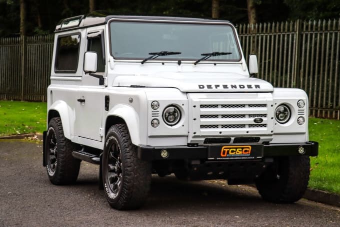 2015 Land Rover Defender 90