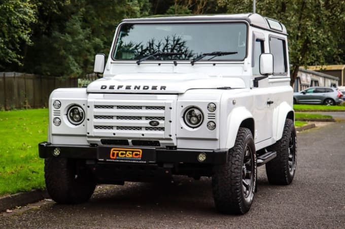 2015 Land Rover Defender 90