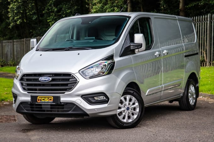 2024 Ford Transit Custom