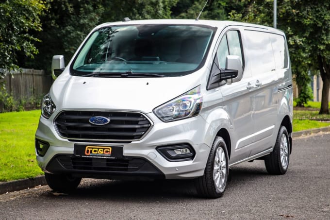 2024 Ford Transit Custom