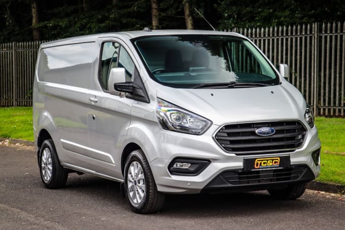 2024 Ford Transit Custom