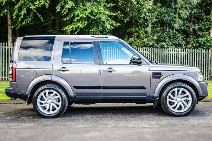 2024 Land Rover Discovery