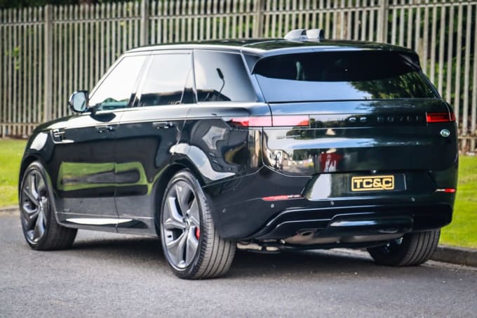 2025 Land Rover Range Rover Sport