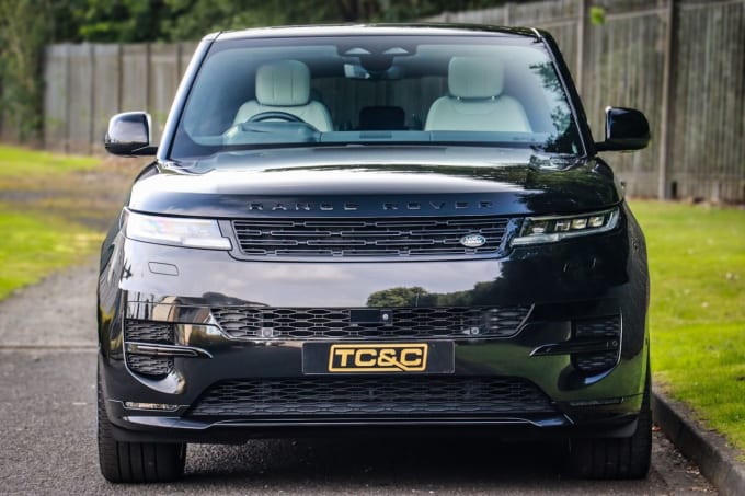 2025 Land Rover Range Rover Sport