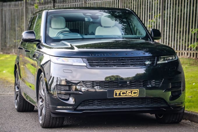 2025 Land Rover Range Rover Sport
