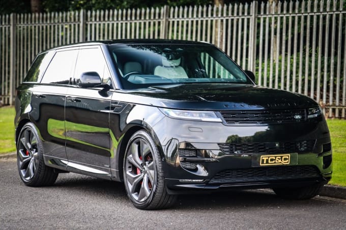 2025 Land Rover Range Rover Sport