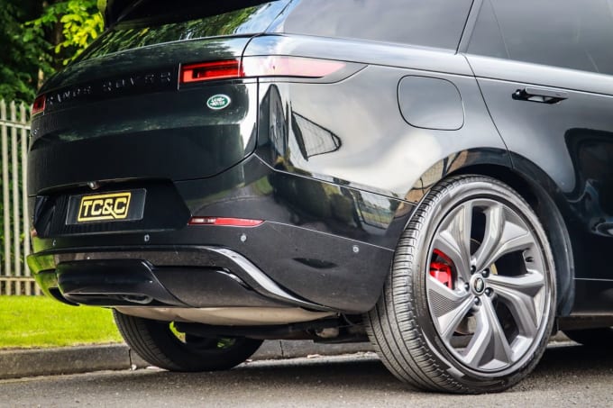 2025 Land Rover Range Rover Sport