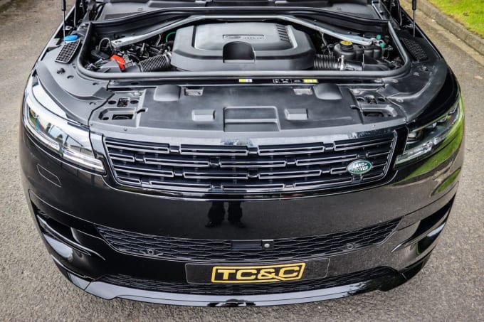 2025 Land Rover Range Rover Sport