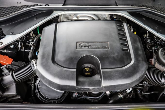 2025 Land Rover Range Rover Sport