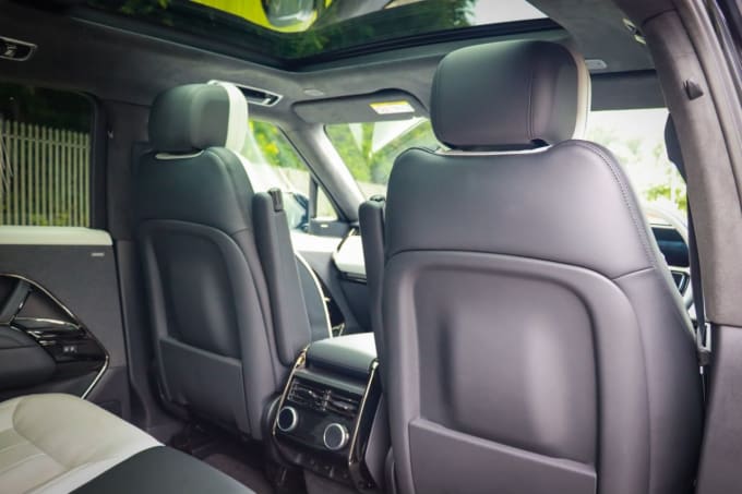 2025 Land Rover Range Rover Sport