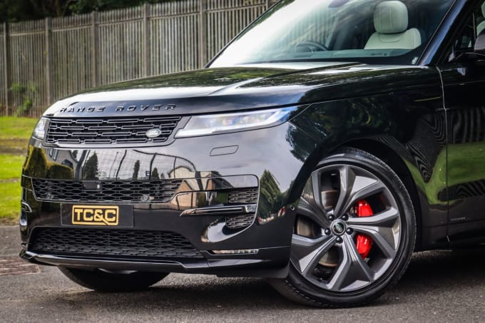 2025 Land Rover Range Rover Sport