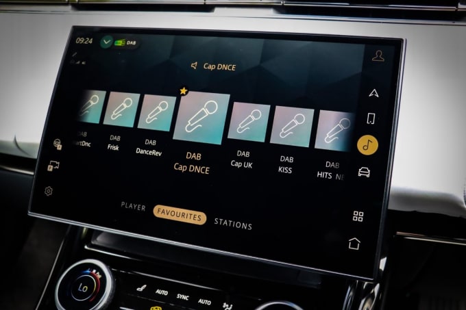 2025 Land Rover Range Rover Sport