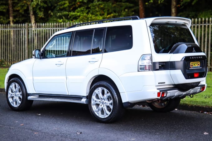 2025 Mitsubishi Shogun