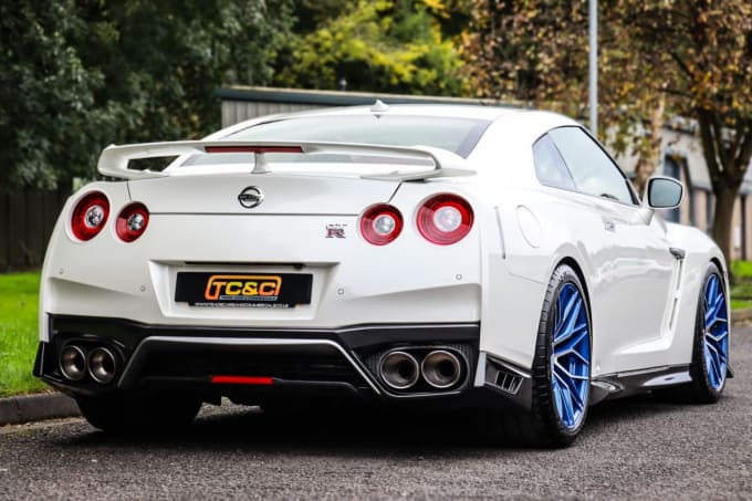 2025 Nissan Gt-r