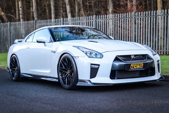 2025 Nissan Gt-r