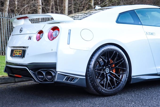 2025 Nissan Gt-r