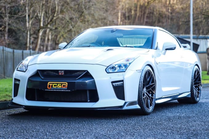 2025 Nissan Gt-r