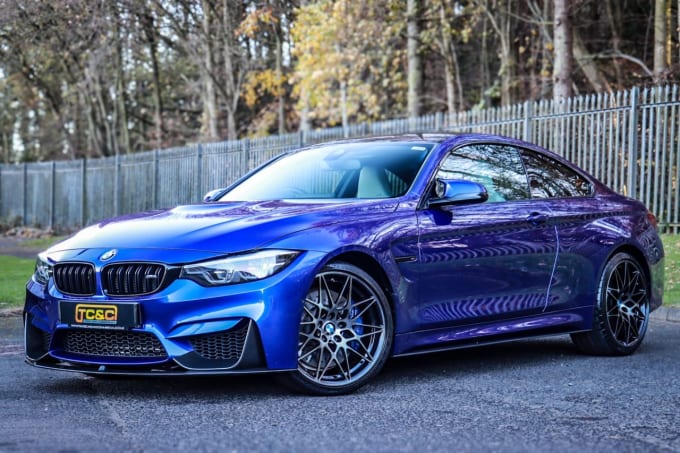 2025 BMW M4