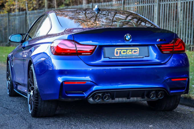 2025 BMW M4