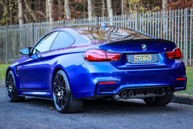 2025 BMW M4