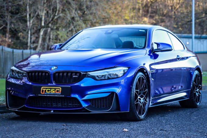 2025 BMW M4