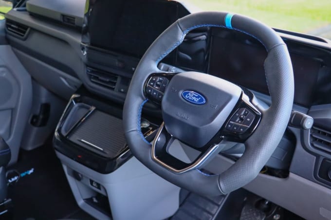 2025 Ford Transit Custom Ms- Rt